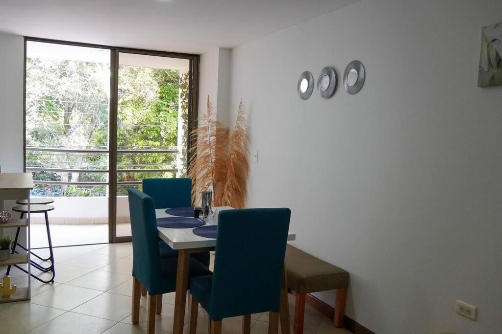 Lujoso Y Vintage Cerca Al Poblado Apartamento